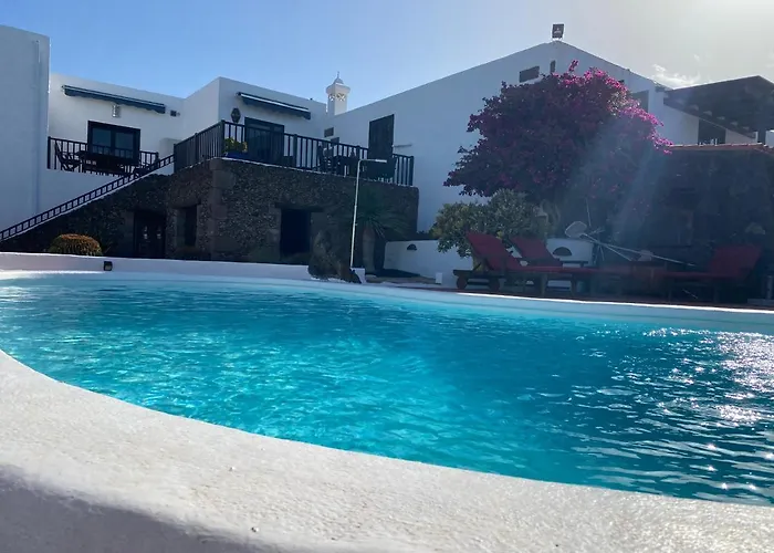 Casa Camelio * Mácher