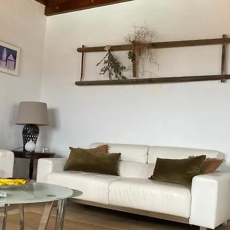 Casa Camelio * Macher